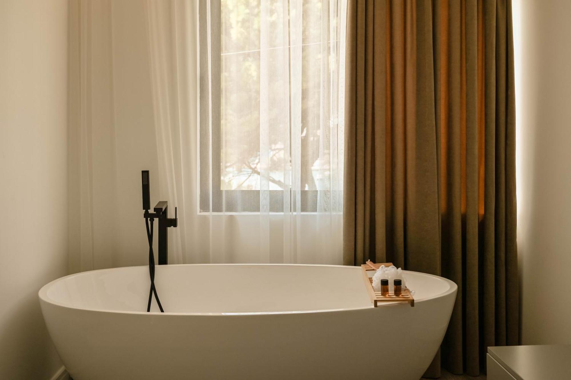 Botanica Boutique Hotel 乌尔齐尼 外观 照片