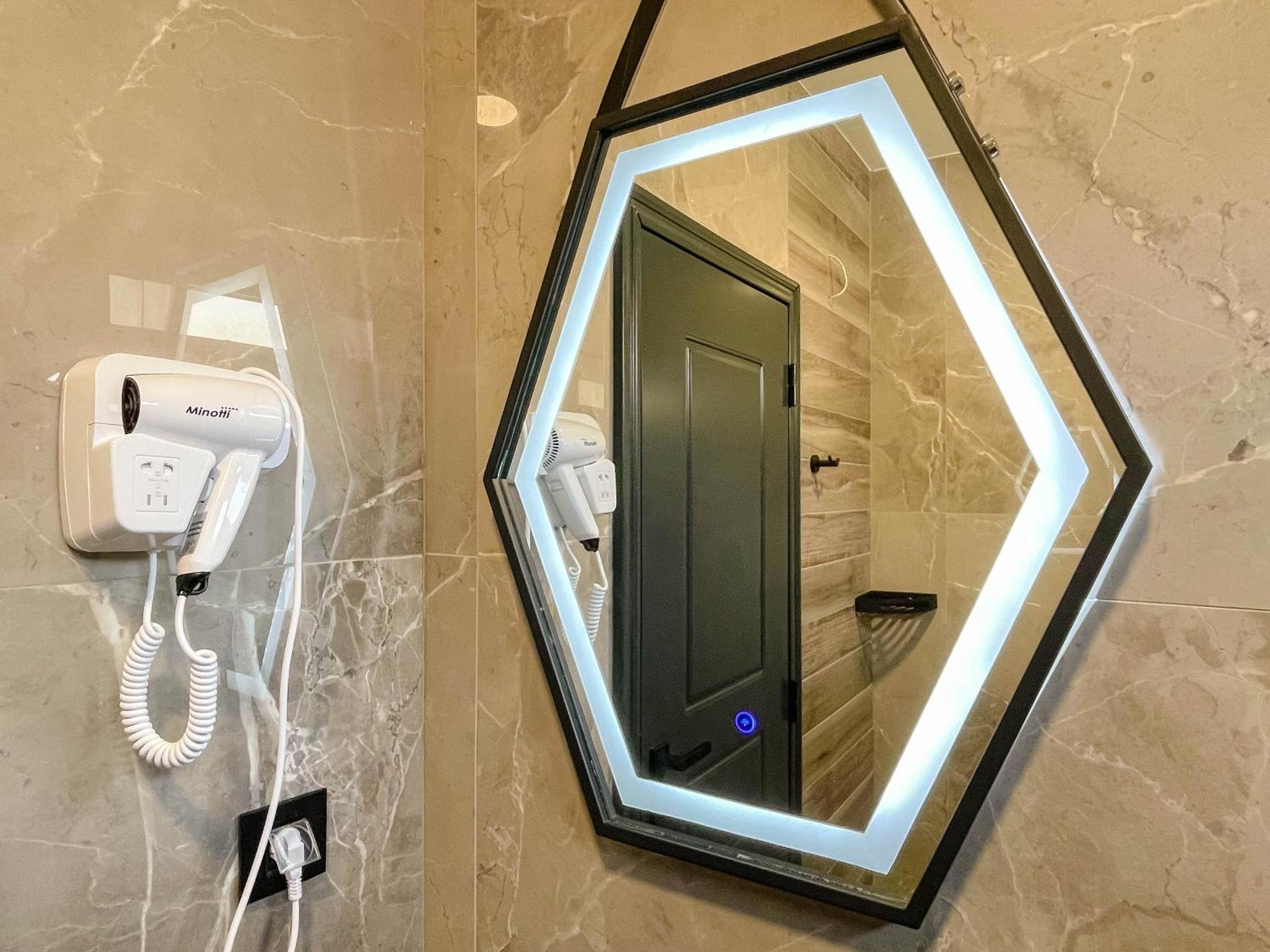 Botanica Boutique Hotel 乌尔齐尼 外观 照片